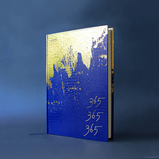 Dziennik na 3 lata 365 365 365 Ichikudo Printing granatowy ze złotymi zdobieniami