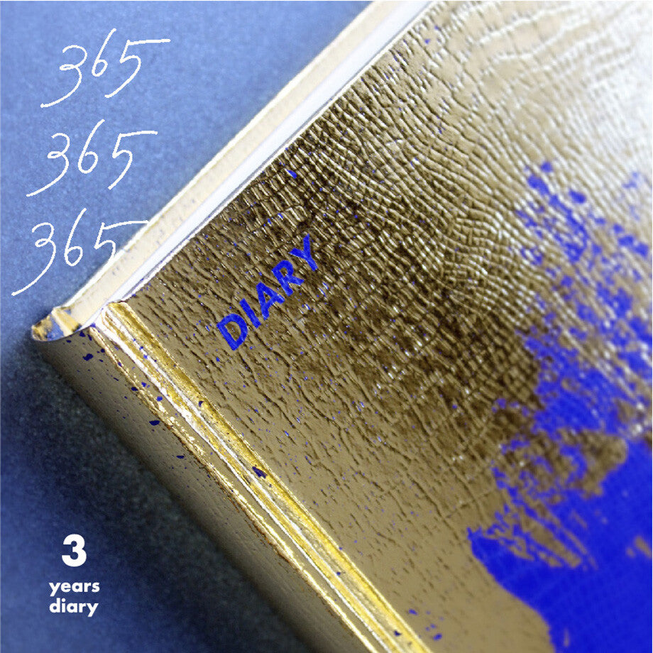 Dziennik na 3 lata 365 365 365 Ichikudo Printing granatowy ze złotymi zdobieniami