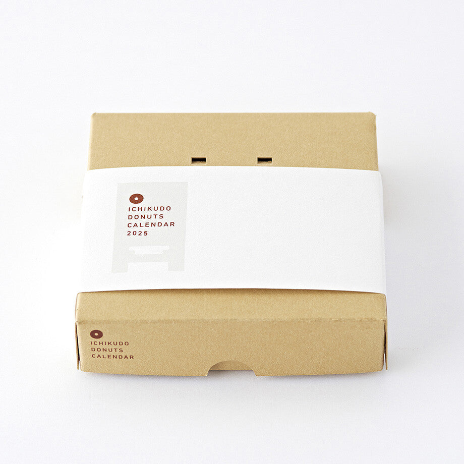 Kalendarz biurkowy na 2026 z pączkami Donut Calendar Ichikudo Printing